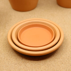 Alustaldrik terrakotapotile