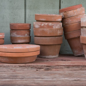 Alustaldrik terrakotapotile